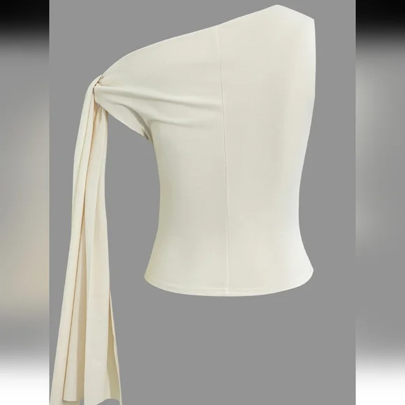 Asymmetrical Top NWOT - Picture 9 of 9